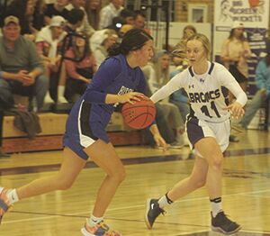 BF girls topple Hot Springs for 10th win